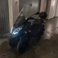 Piaggio MP3 300