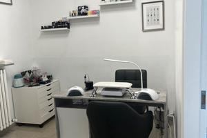 Cabina estetica o postazione unghie