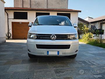 Volkswagen Multivan T5 2.0 TDI  Highline