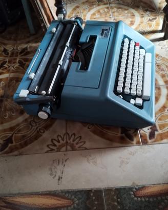 machina da scrivere 