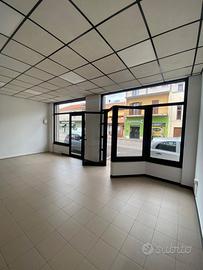 Locale commerciale in zona centrale