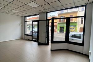 Locale commerciale in zona centrale