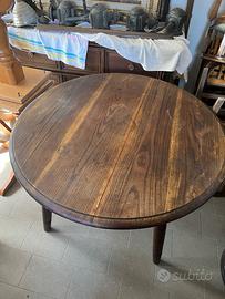 Tavolo americano + 4 sedie (come da foto)