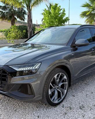 Audi Q8 50 TDI 286 CV quattro tiptronic Sport