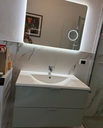 Mobile bagno sospeso color salvia con specchio