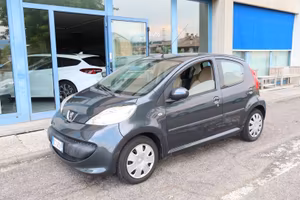 Peugeot 107 1.0 68CV 5p. Automatica