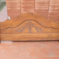 Testata letto singola in legno massello intagliato