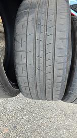 Pirelli PZero PZ4 235/35/19 - 91Y