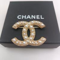 Spilla Chanel