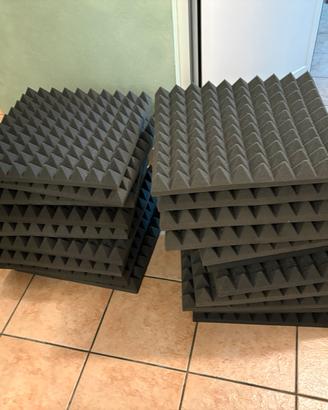 20 pannelli fonoassorbenti  50 x 50 x 6 D25