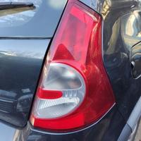 Fanale posteriore destro DACIA SANDERO del 2012
