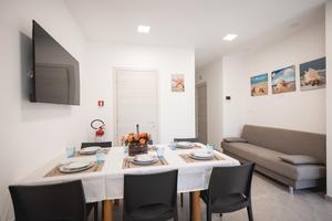 Casa vacanze nuova via ferrara piano primo