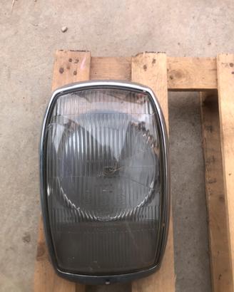 Faro anteriore mercedes w114/115