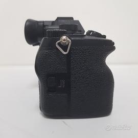 Mirrorless Sony A7M4 body usato