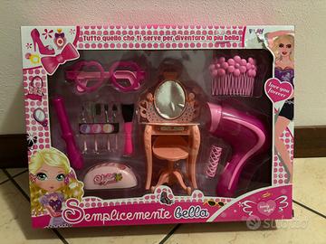 Gioco bambina parrucchiera
