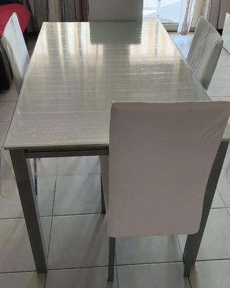 Tavolo allungabile  140x 80 come nuovo