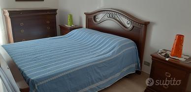 Camera da letto in legno 