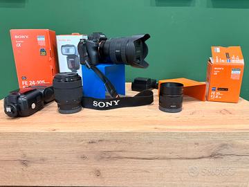 Kit Sony A7 III + 24-105G + 35mm + 28-70 + flash