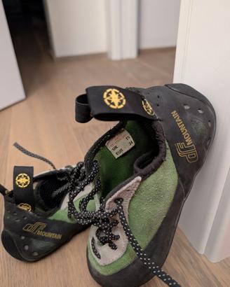 Scarpette DF Mountain numero 34