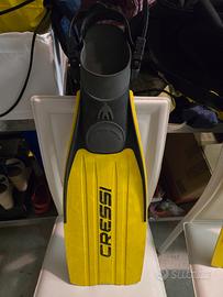 pinne da sub cressi master frog con cinghiolo