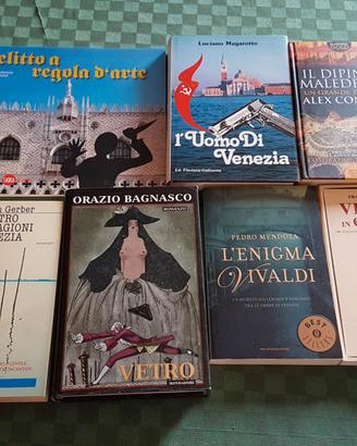 Libri vari su Venezia e  Mestre
