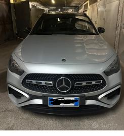 Mercedes Benz Gla 200d premium plus line