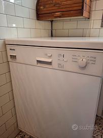 Lavastoviglie Miele