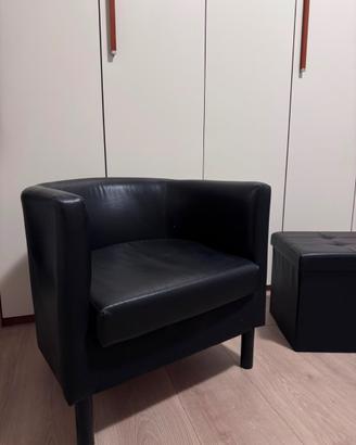 Poltrona e pouf contenitore
