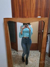 Maglioncino fatto a mano  turchese – spalla scop