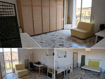 Ampia singola con balcone - Via Saffi