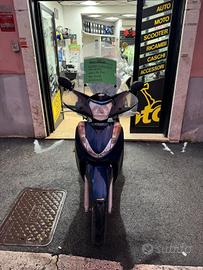 Honda SH 300 fine 2011 - PERMUTE