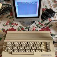 COMPUTER COMMODORE 64C COMPLETO