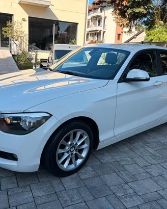 Bmw 114 114i 5p. Urban NEOPATENTATI