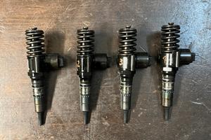 INIETTORI POMPA AUDI A3 2.0 TDI