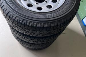 Ruote complete suzuki jimny