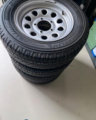 Ruote complete suzuki jimny
