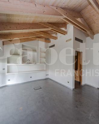 Ufficio Bernareggio [E12VCU]