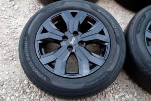 Cerchi e gomme nuove 16 originali dacia