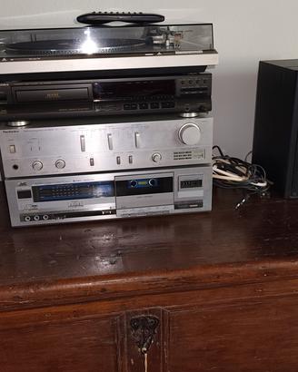 Stereo non compact