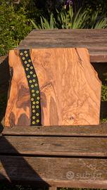 Tagliere in Ulivo e Resina