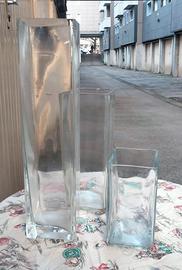 Set di 3 vasi in vetro spesso