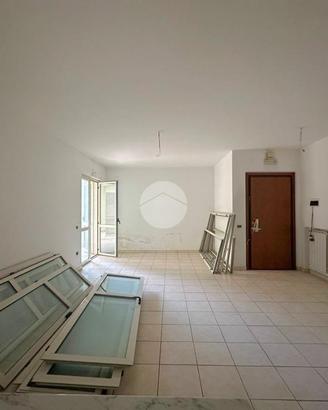 4 LOCALI A CASERTA