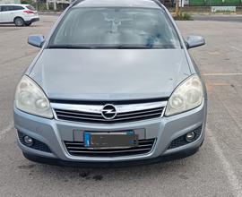 OPEL Astra - 2008