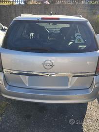 Astra STATION WAGON 1.7 Club