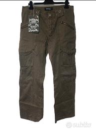 Pantaloni uomo con tasconi 
Sottotono taglia 52 
N
