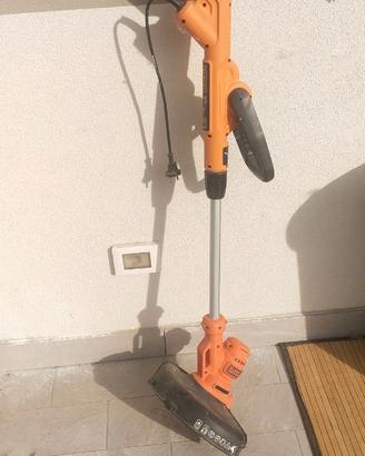 Tagliabordi per giardino