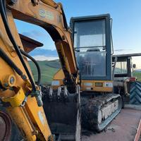 Escavatore jcb 803 30 quintali