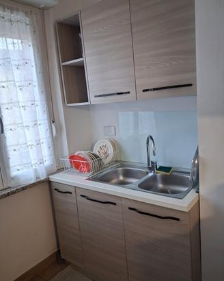  cucina + tavolo 