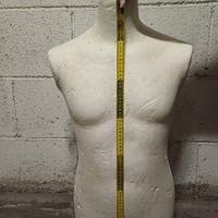 busto manichino uomo