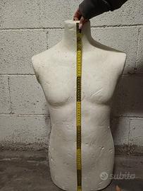 busto manichino uomo